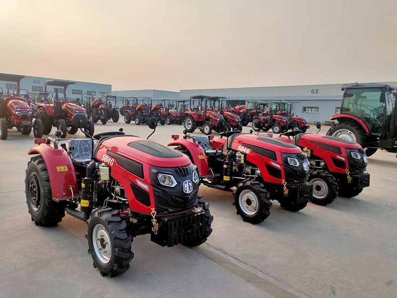 Greenhouse tractor