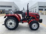 Zemědělský traktor o výkonu 24 koní pro prodejce na Ukrajině