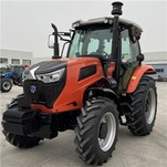 Geometria Traktor s výkonom 140 koní