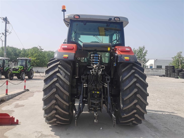 SADIN Big Farm Tractor 240 HP 4x4 4WD